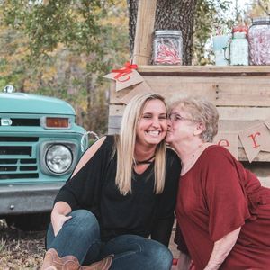 Meet your Posher, Mindy